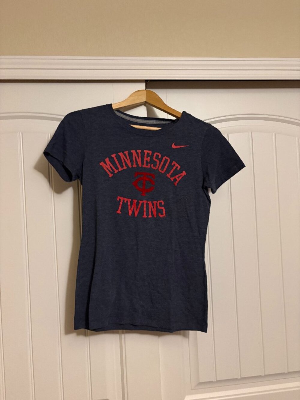 Minnesota Twins Short Sleeve T Shirt Dark Blue Medium Nike Slim Fit Crew Neck